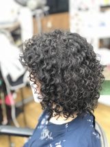 ✨ 「直毛すぎて動きが出ない…」 ✨ 「いつもの髪型に飽きた」 ✨ 「外国人風や個性派に挑戦