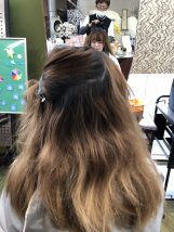 ☑ 縮毛矯正で失敗したことがある ☑ ブリーチ・ハイトーン履歴がある ☑ 年齢とともにクセが強く