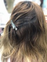 ☑ 縮毛矯正で失敗したことがある ☑ ブリーチ・ハイトーン履歴がある ☑ 年齢とともにクセが強く