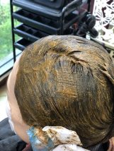 「本当に植物だけで綺麗に染まるの？」 「オレンジ色になりすぎたりしない？」あるある相談。